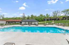 New Lake View Retreat Pool 4min to Beach